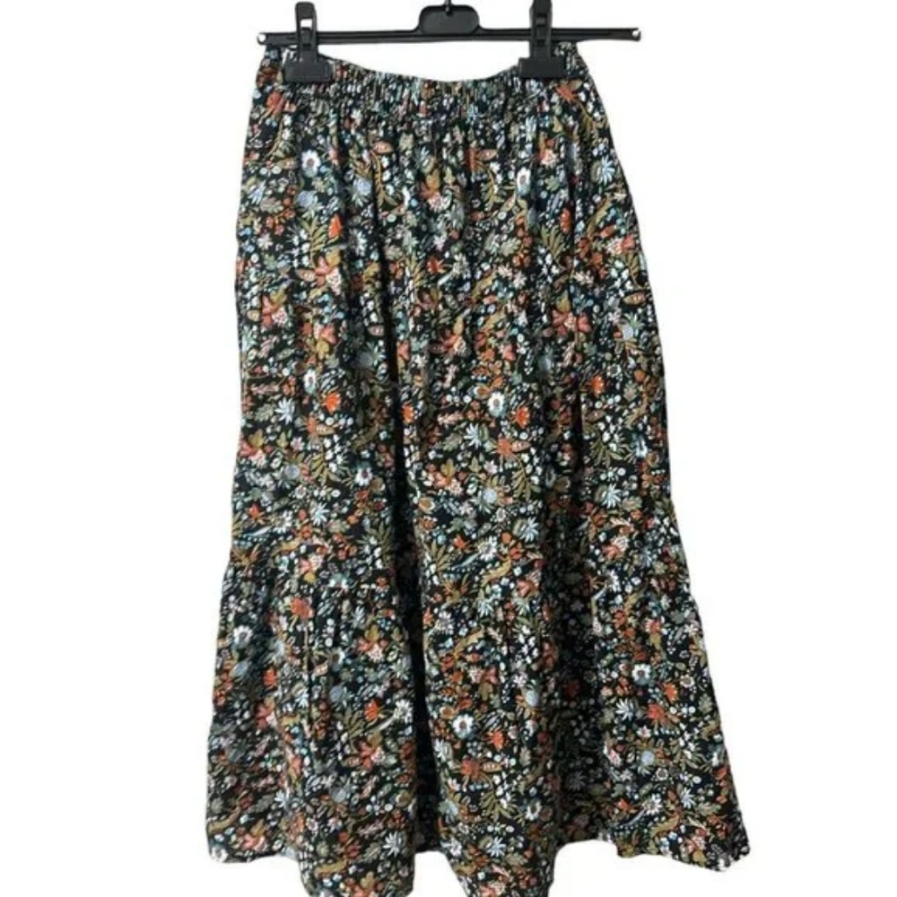 Old Navy - Floral-Print Tiered Button-Front Maxi Skirt, XS, Black Floral - Picture 9 of 14
